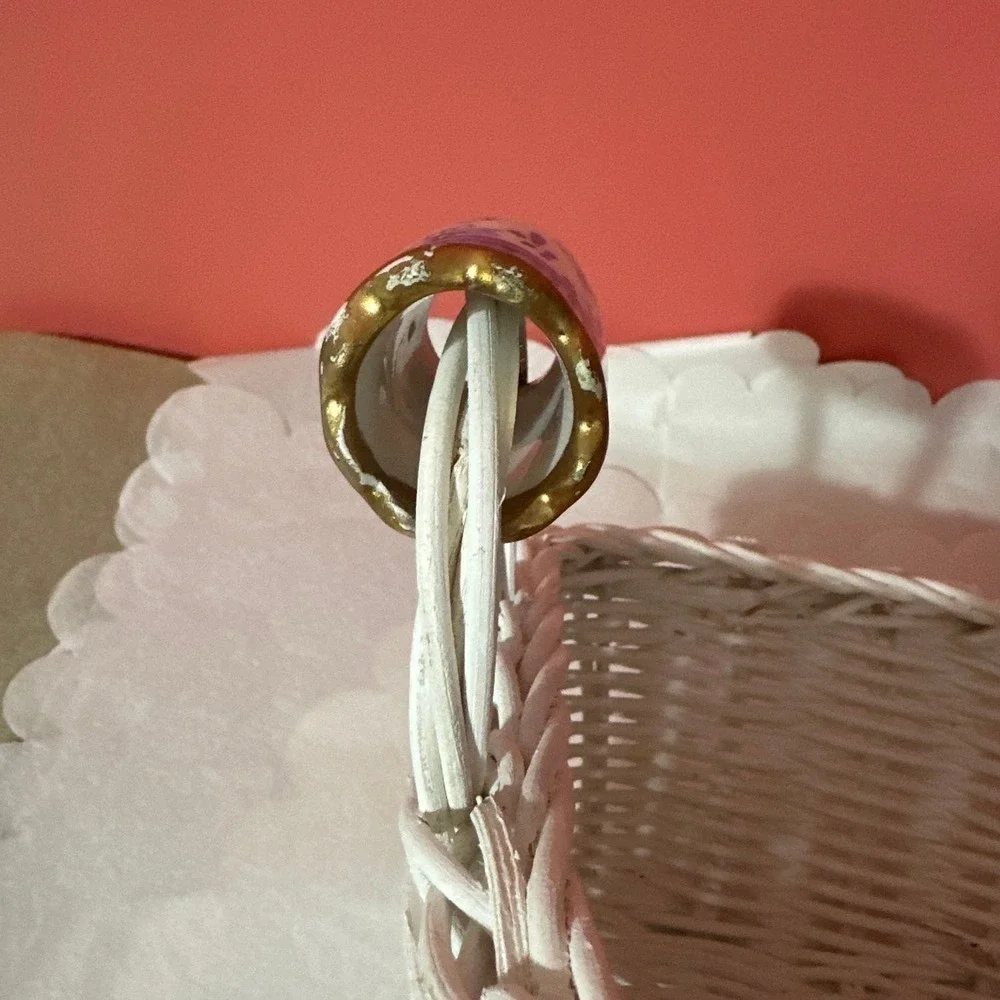 Vintage basket with porcelain handles